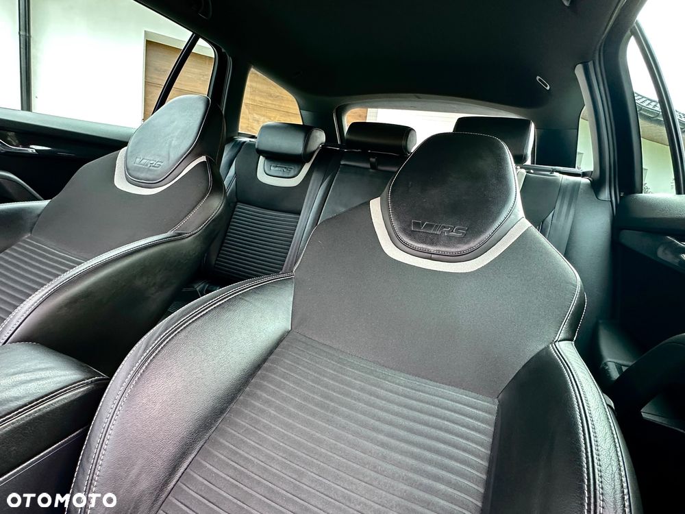 Skoda Octavia 2.0 TSI (Green tec) DSG RS - 14