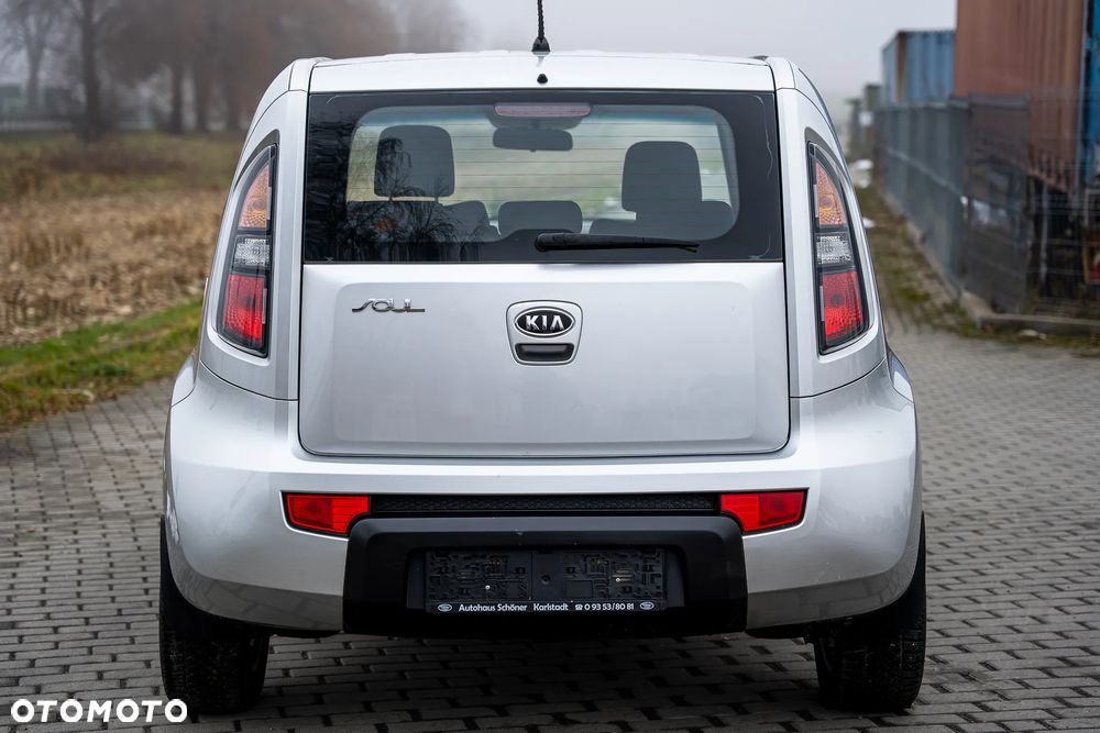 Kia Soul 1.6 L - 10