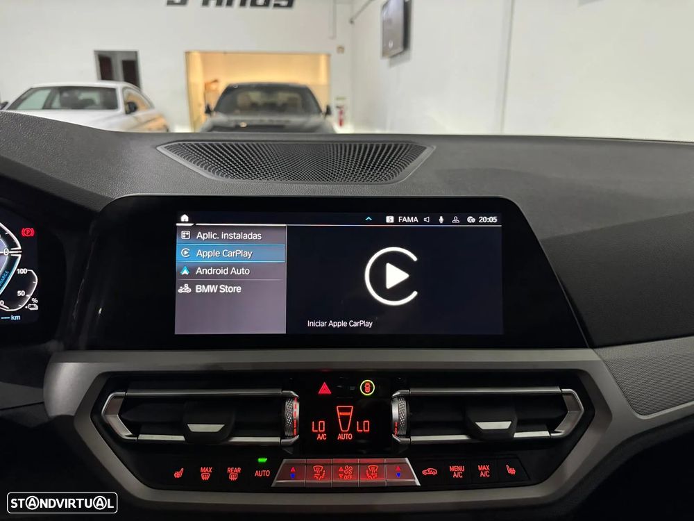BMW 330 e Pack M Auto - 32