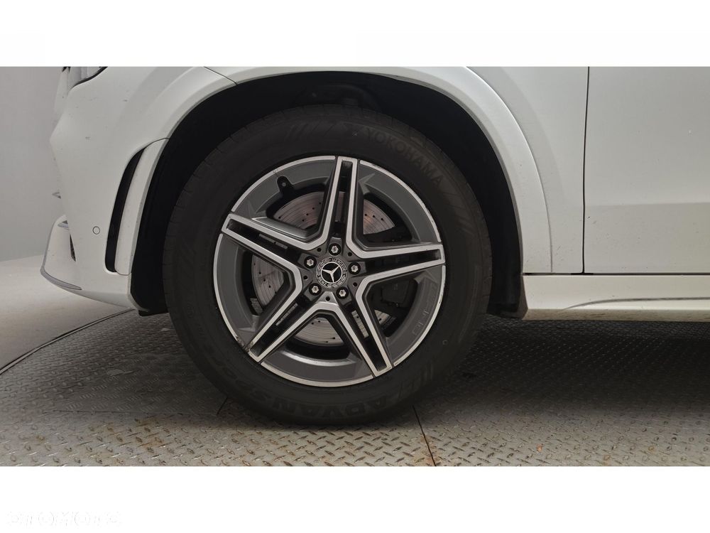 Mercedes-Benz GLE - 25