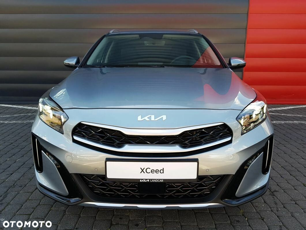 Kia XCeed 1.5 T-GDI Business Line DCT - 3