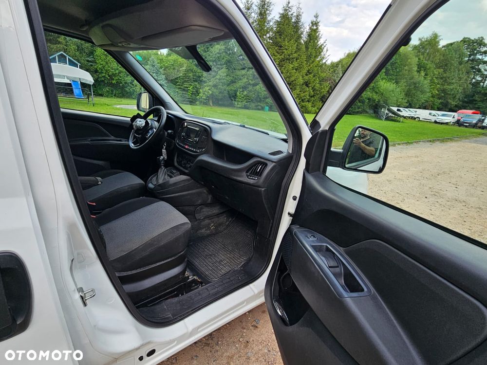 Fiat Doblo - 17