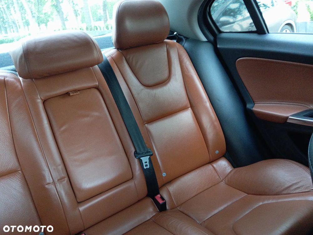 Volvo S60 D3 - 13