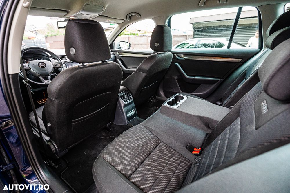 Skoda Octavia 2.0 TDI (Green tec) 4x4 DSG Scout - 14