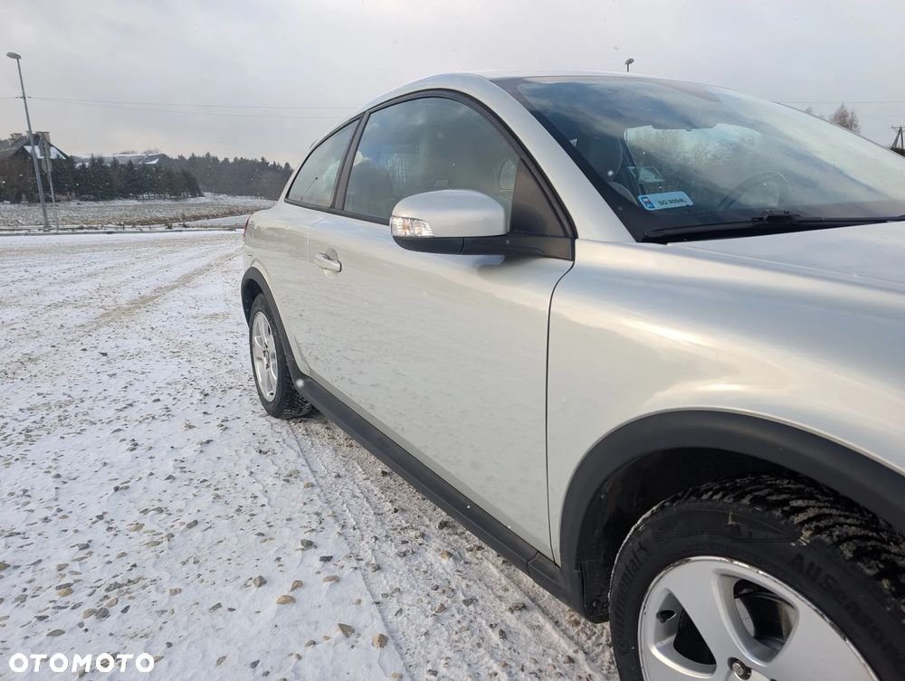 Volvo C30 2.0 Momentum - 26