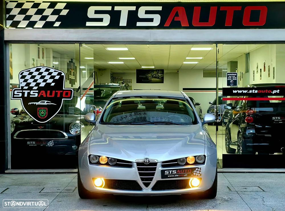 Alfa Romeo 159 1.9 JTDM 16V - 10