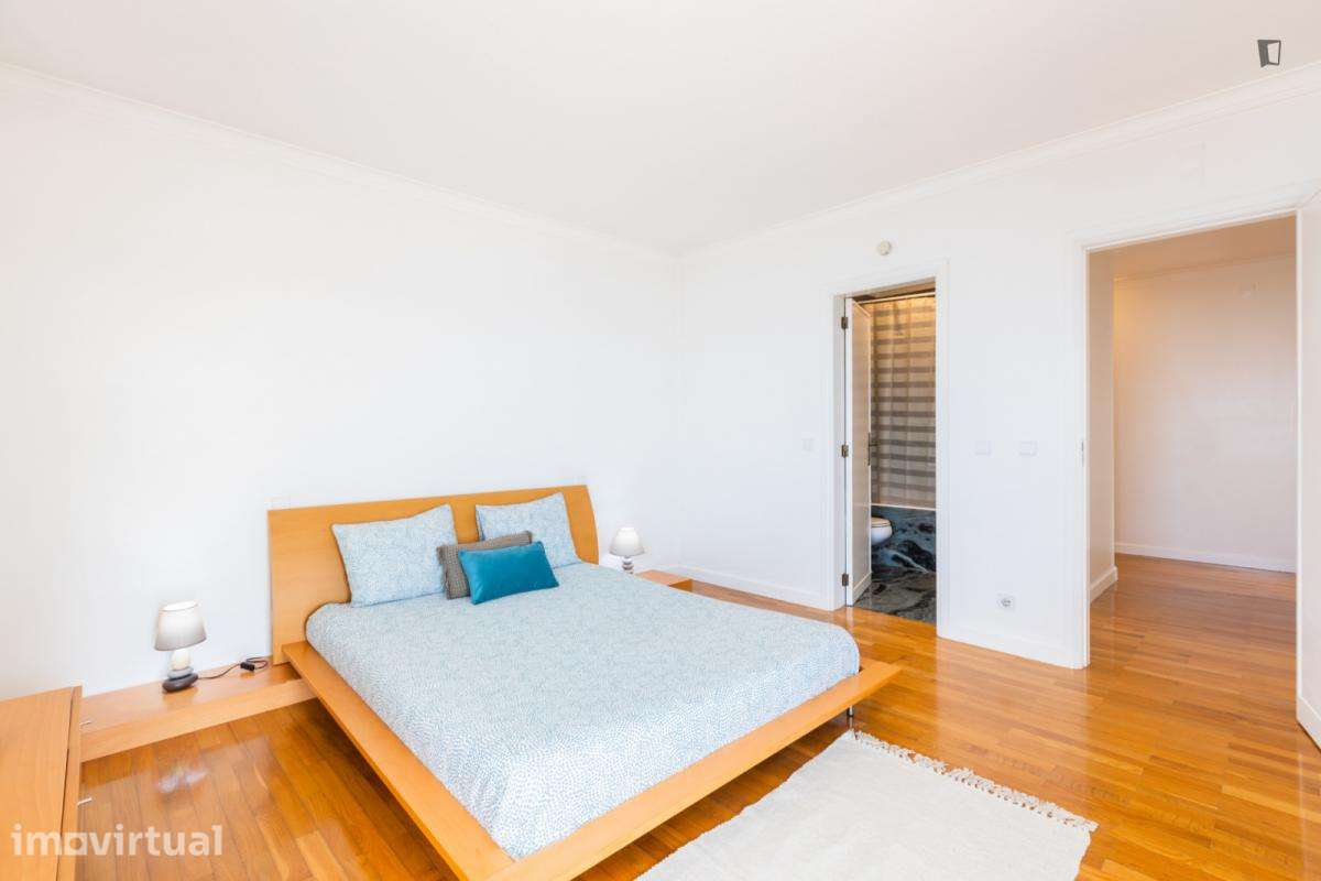 Apartamento com 3 quartos - localizado em Póvoa de Varzim Porto - Grande imagem: 2/41