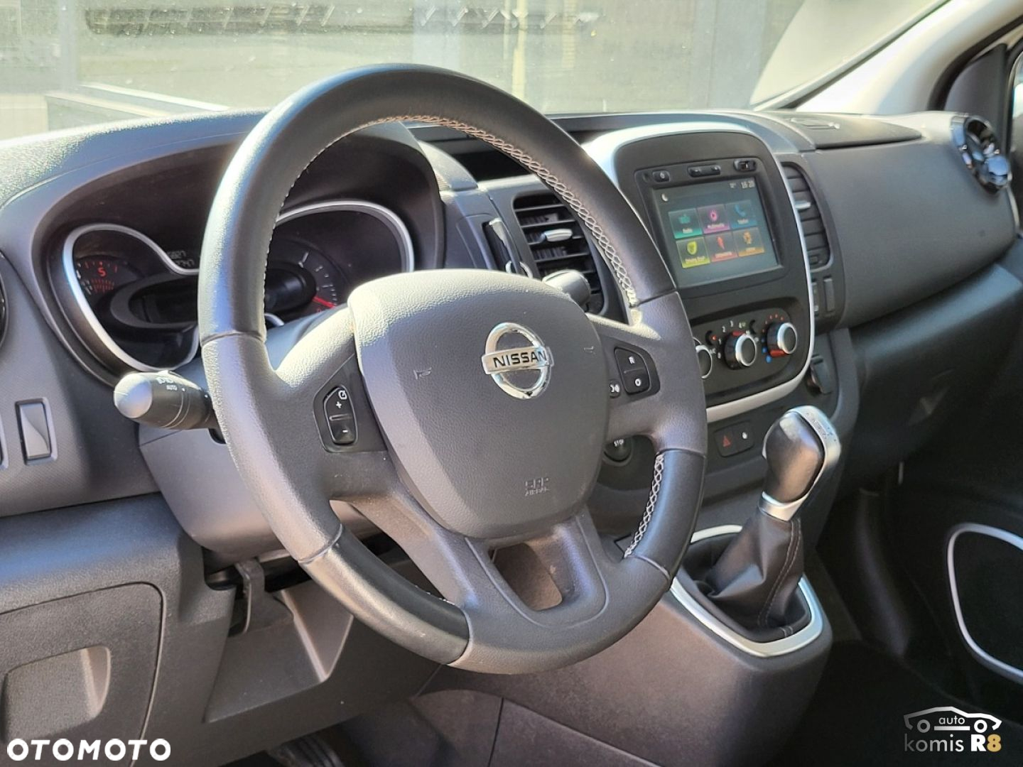 Nissan NV300 - 23