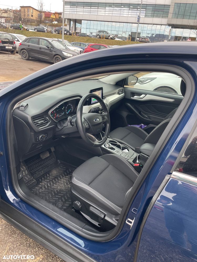 Ford Focus 1.0 EcoBoost Trend - 5