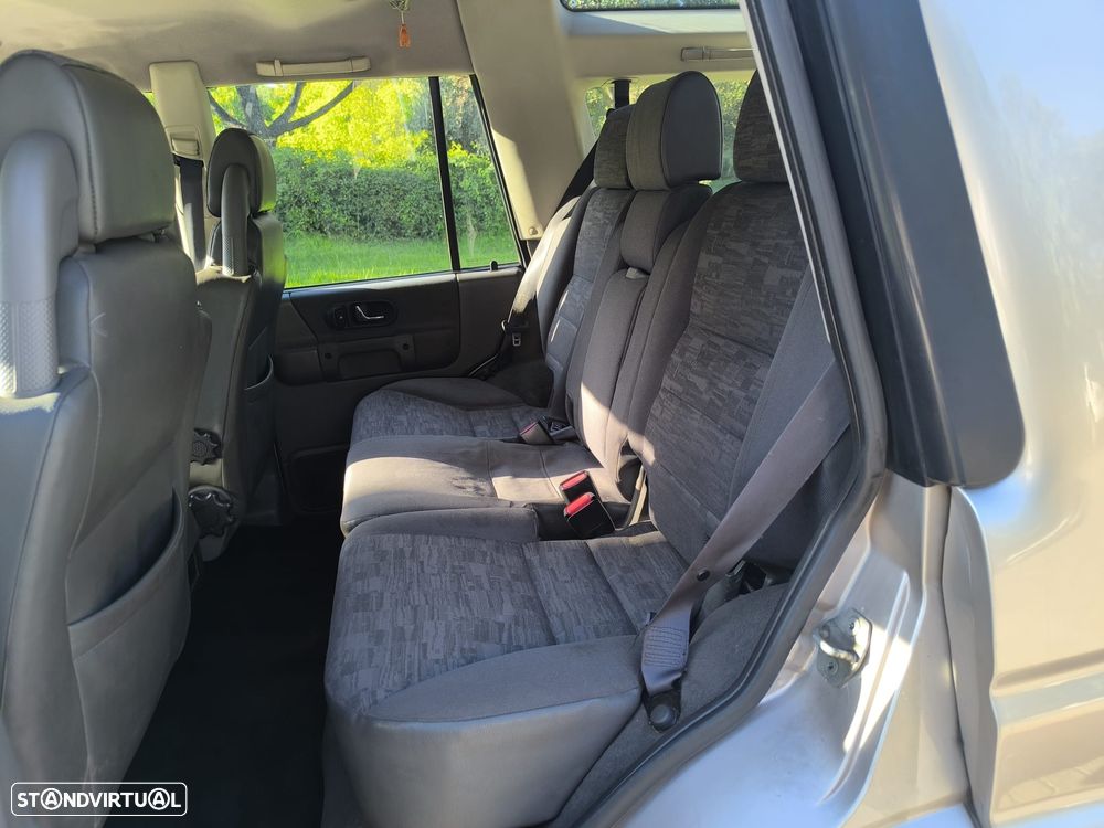 Land Rover Discovery 2.5 TD5 - 13