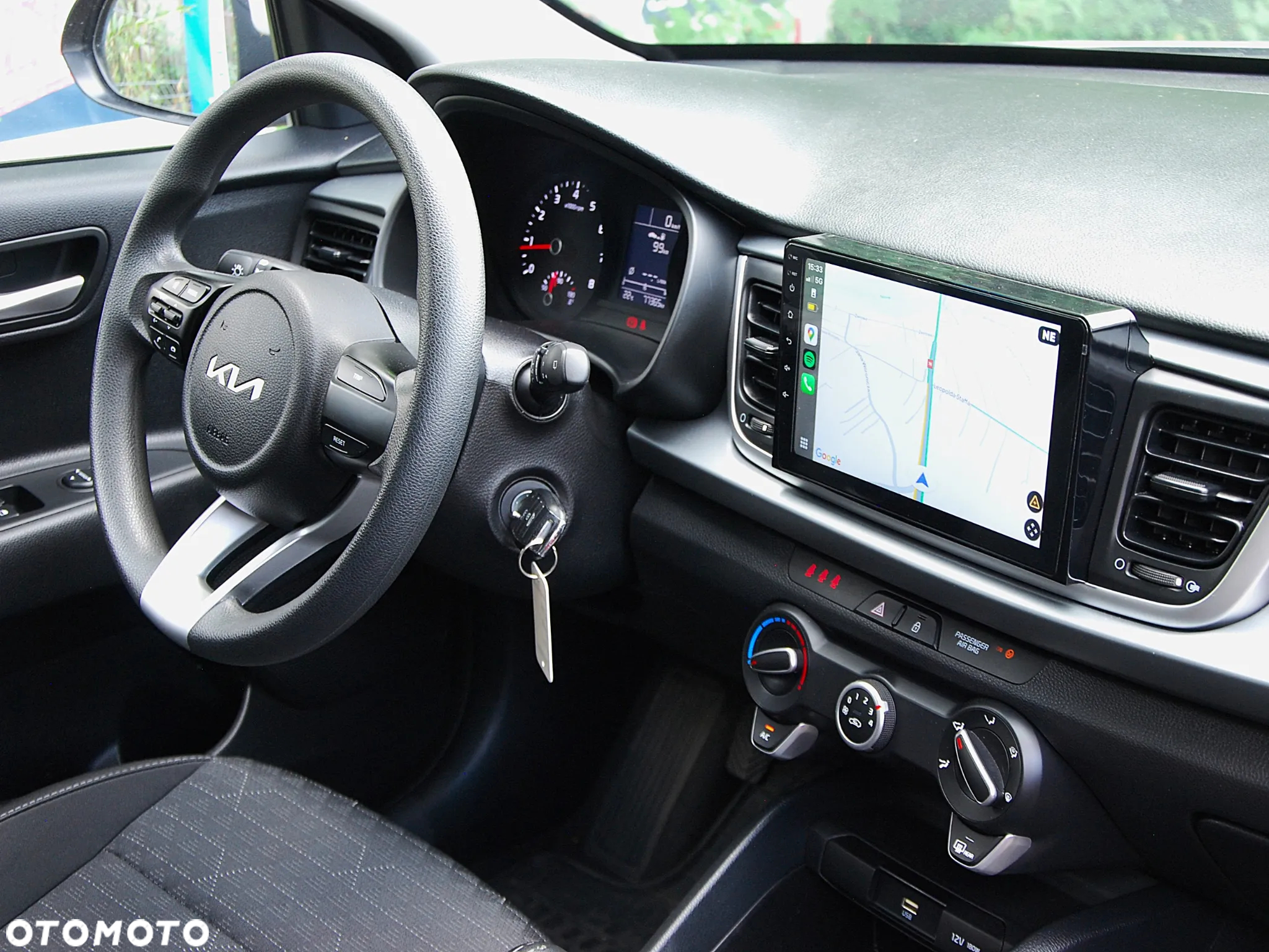 Kia Rio - 24