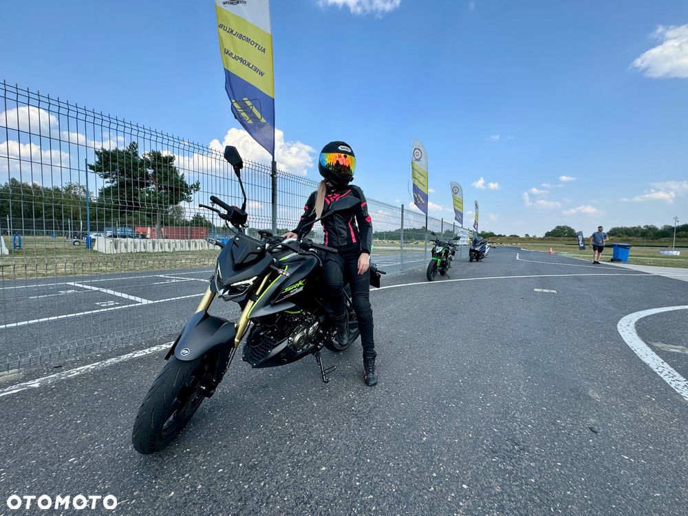 QJMOTOR SRK 125S - 4