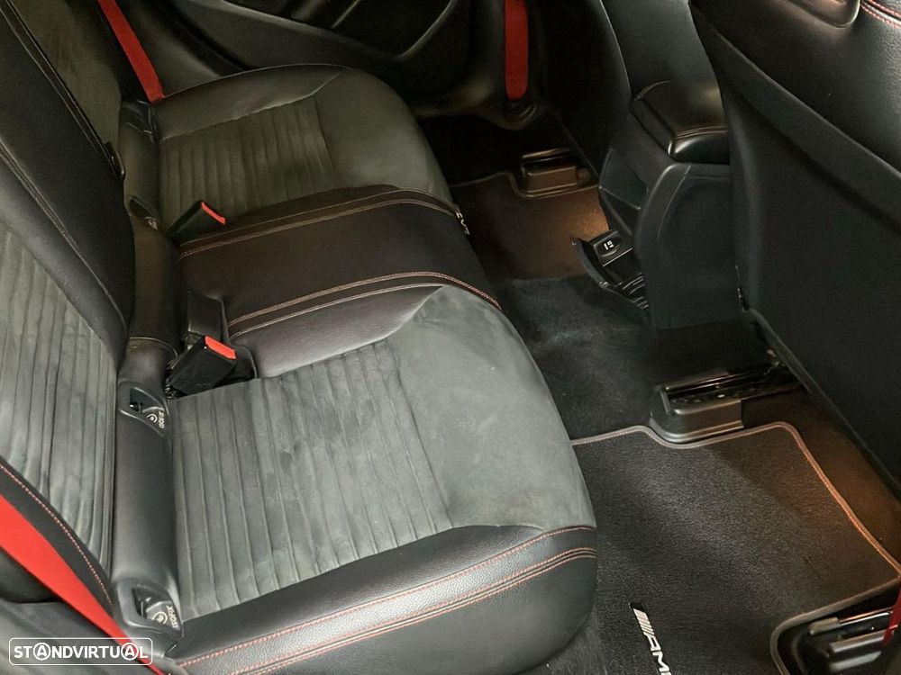 Mercedes-Benz A 45 AMG 4-Matic - 15