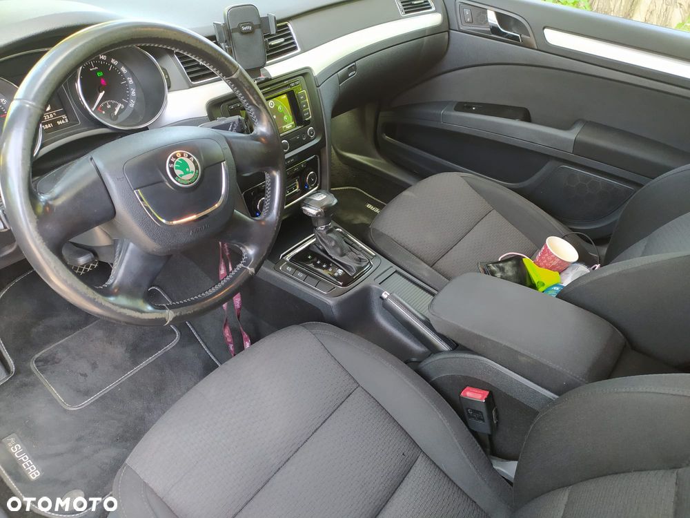 Skoda Superb 2.0 TDI DSG Comfort - 15