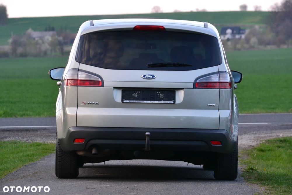 Ford S-Max 2.0 TDCi DPF Business Edition - 13