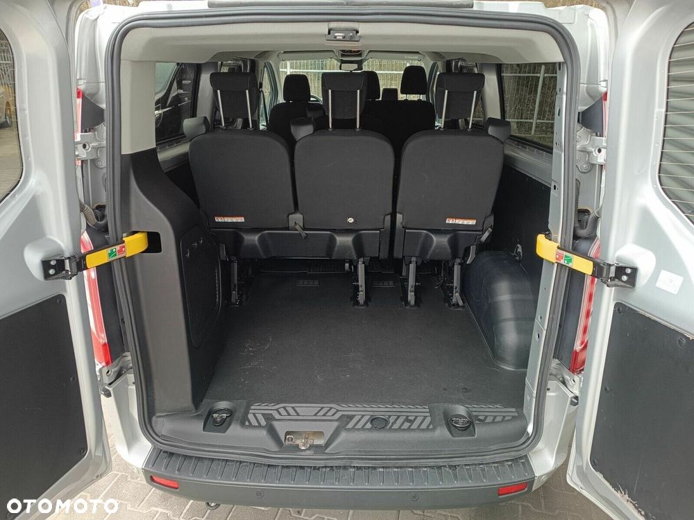 Ford Transit Custom - 10