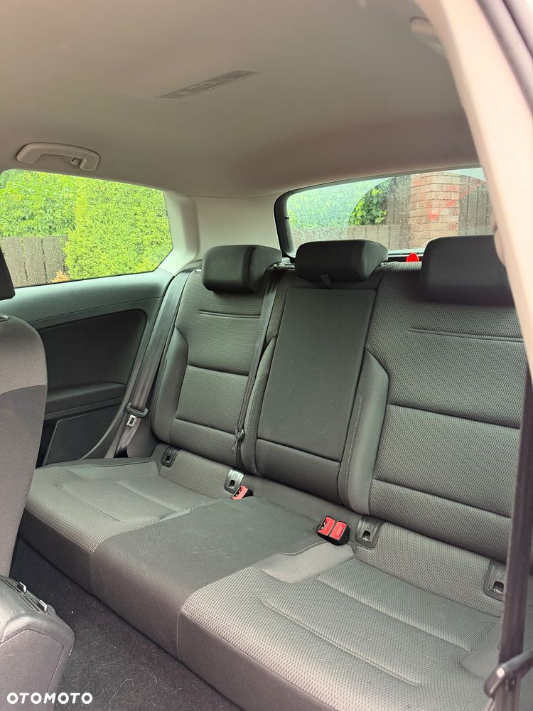 Volkswagen Golf 1.6 TDI BMT Highline - 21