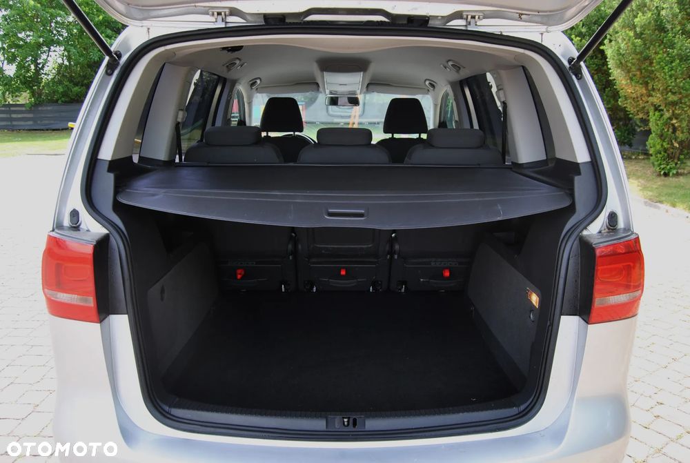 Volkswagen Touran 1.6 TDI DPF STYLE - 12