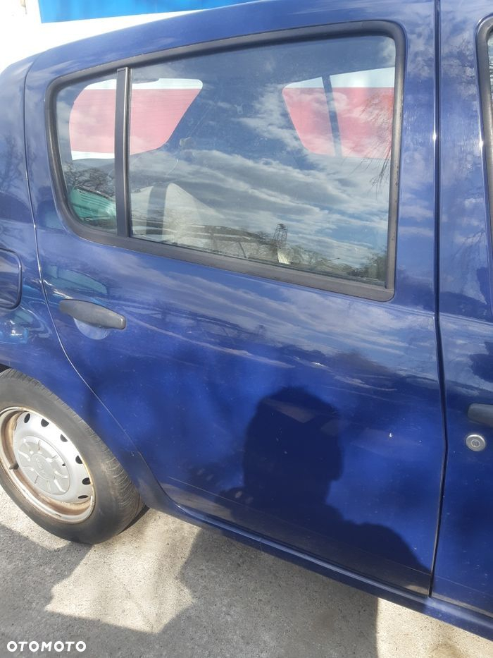Na części Dacia Sandero Silnik Skrzynia Maska Zderzak Drzwi Klapa Szyba - 3
