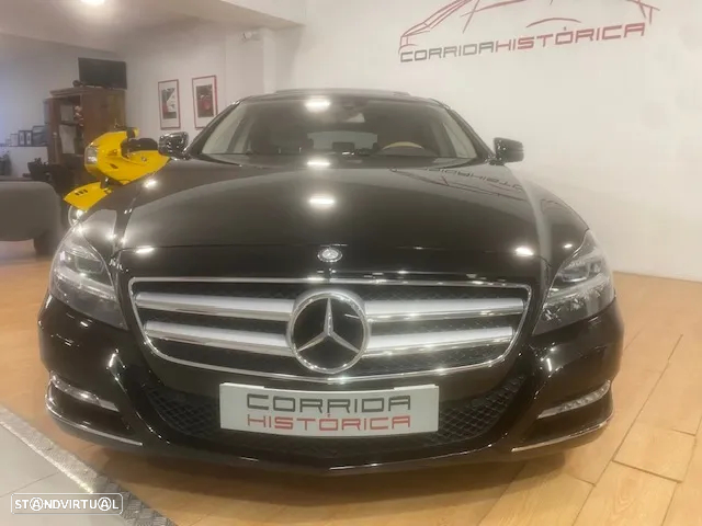 Mercedes-Benz CLS 350 Shooting Brake CDI 7G-TRONIC - 19