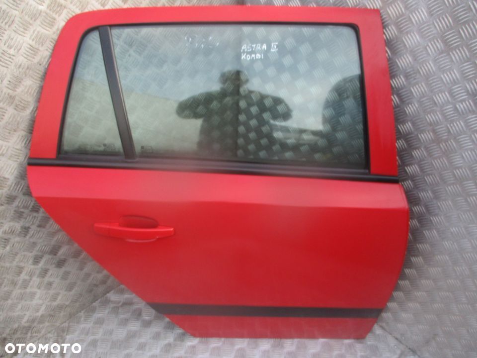 Drzwi tył nr lak Y547 Opel Astra III kombi - 2