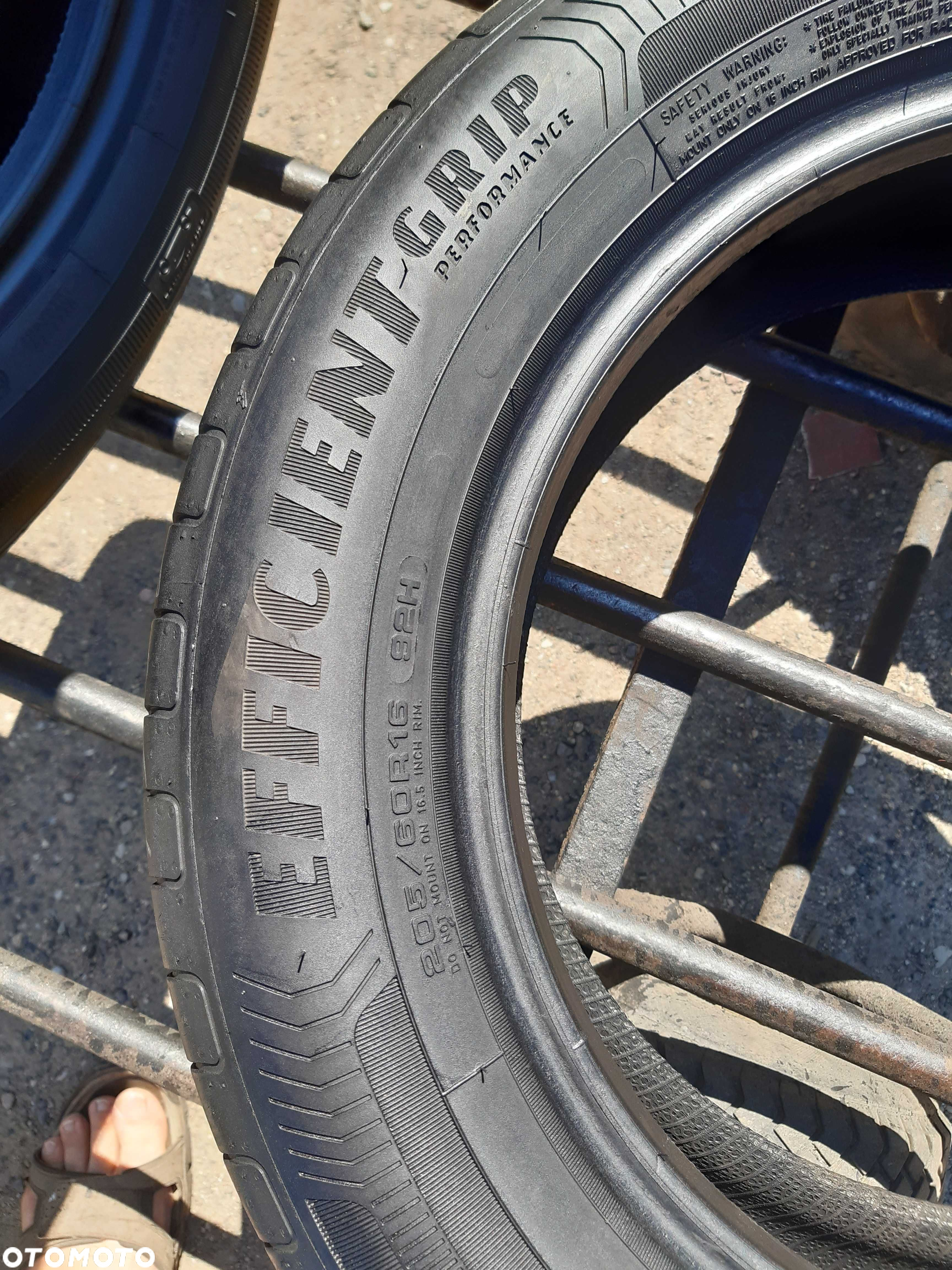 Opony letnie 205.60.16 Goodyear 2021 rok - 5