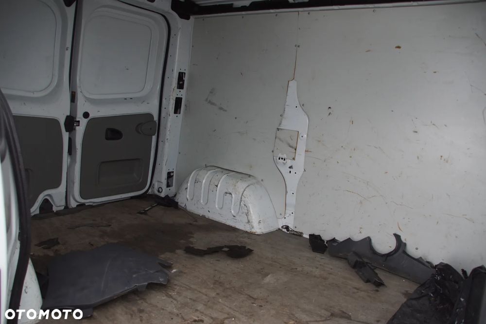 Auto na części - Opel Vivaro A Lift 2.0 CDTI 114 KM M9R630 PF6024 10U 2014R Silnik Skrzynia Drzwi Maska Zderzak Błotnik Lusterko Lampa Klamka Szyba Deska Kokpit Sterownik Moduł Czujnik Licznik Panel Kierownica - 14
