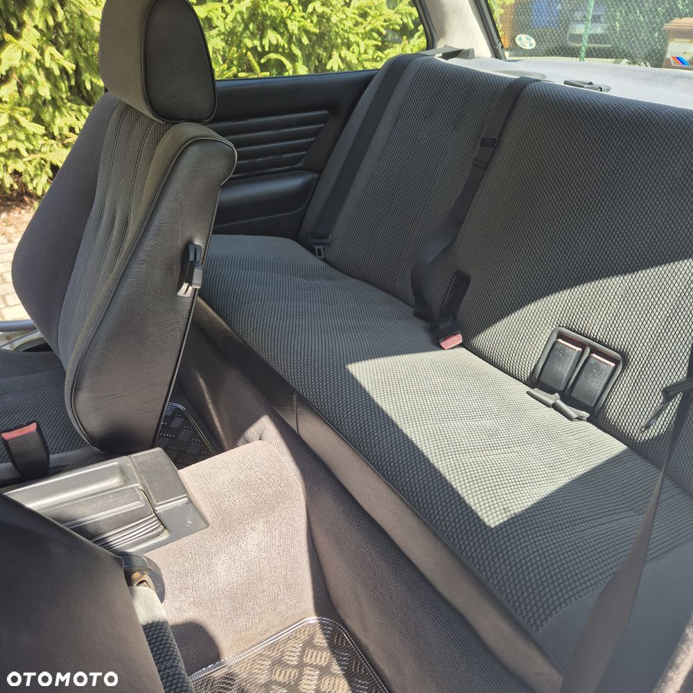BMW Seria 3 - 18
