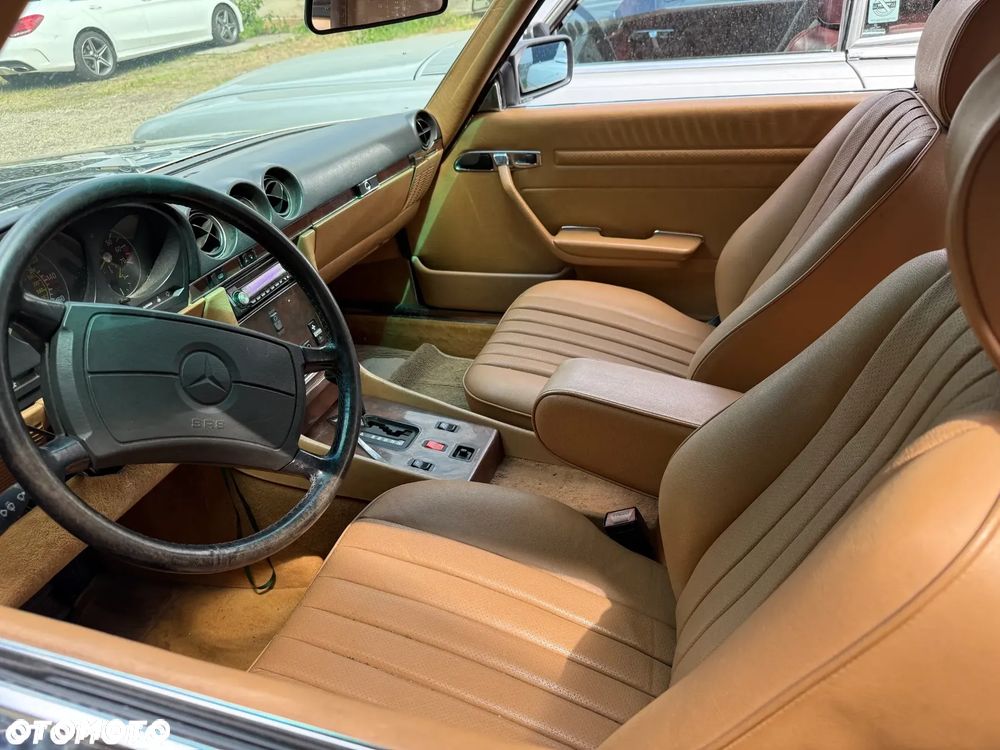 Mercedes-Benz SL - 8