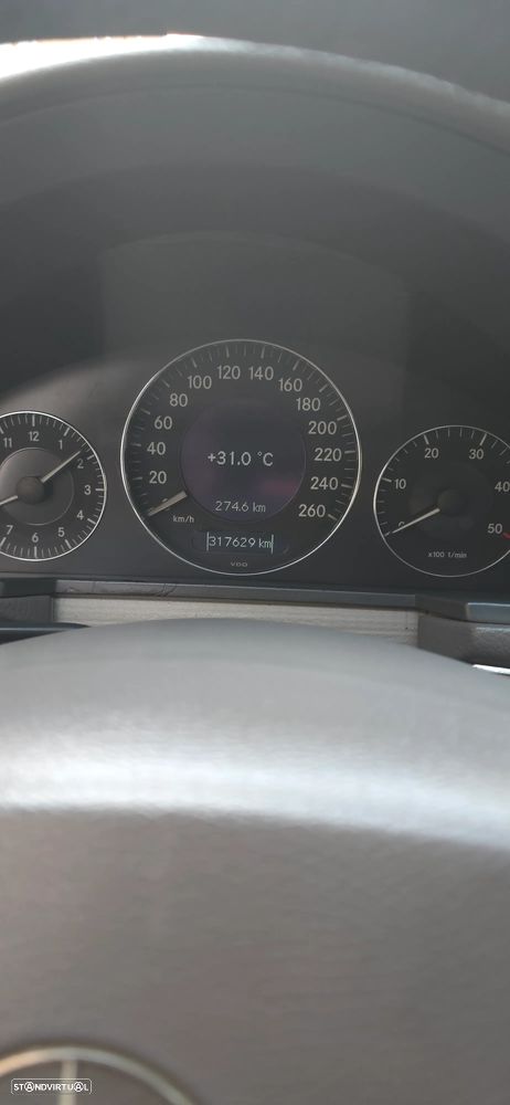 Mercedes-Benz E 220 CDI Elegance Aut. - 4