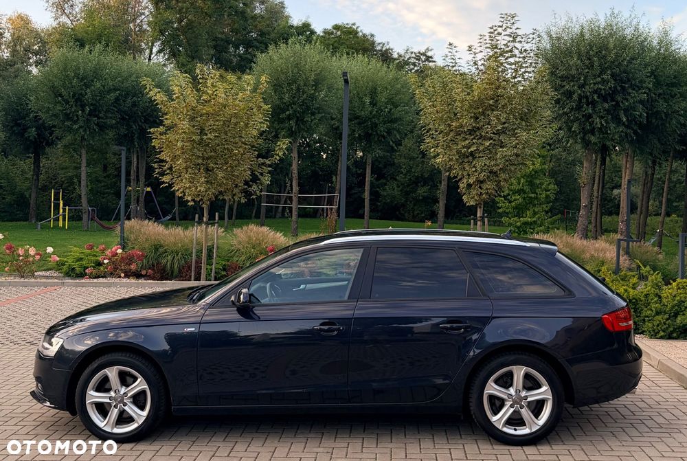 Audi A4 Avant - 4