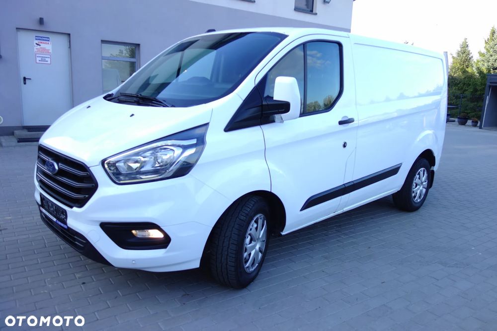 Ford Transit Custom  2.0 Ecoblue  130 KM Automat L1H1 Klima Webasto - 16