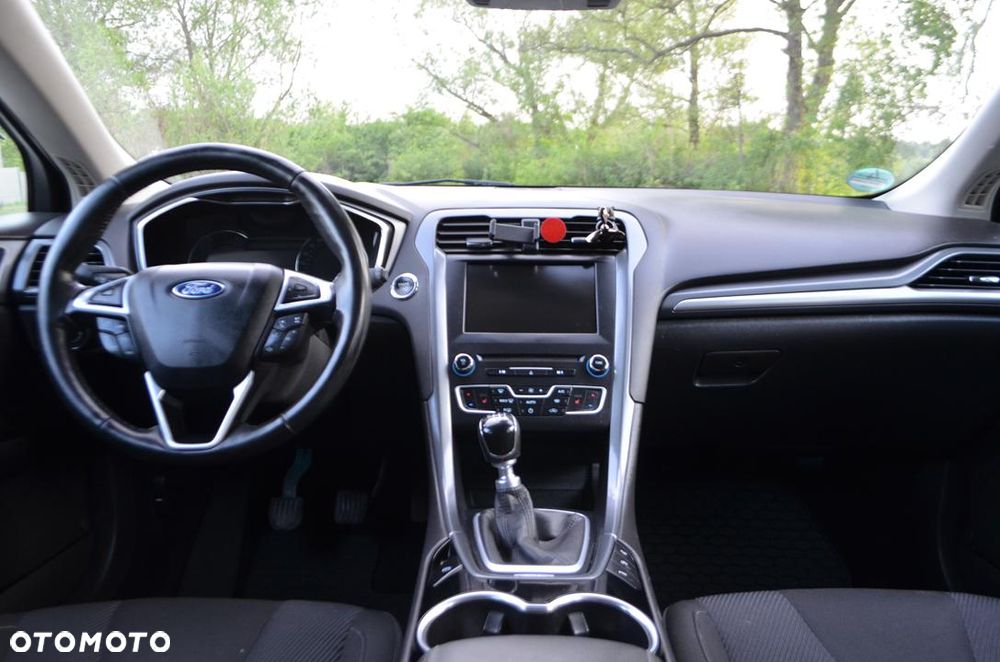 Ford Mondeo 1.6 TDCi Start-Stopp Titanium - 32
