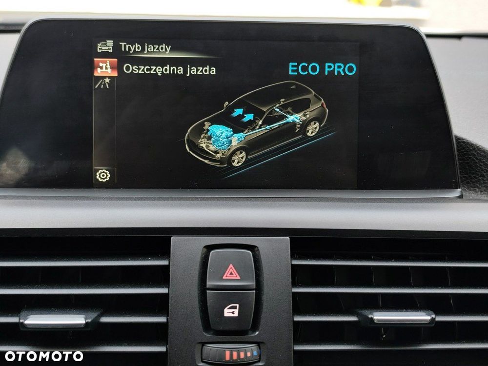 BMW Seria 1 118d xDrive Sport Line - 28