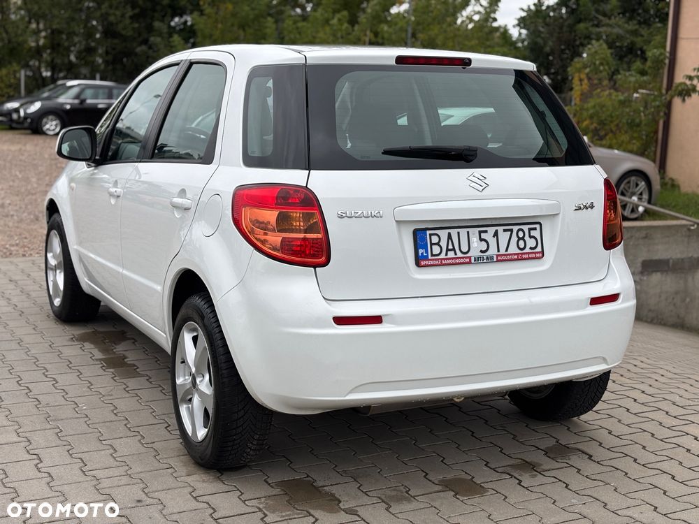 Suzuki SX4 1.6 VVT Automatic 4x2 Style - 3