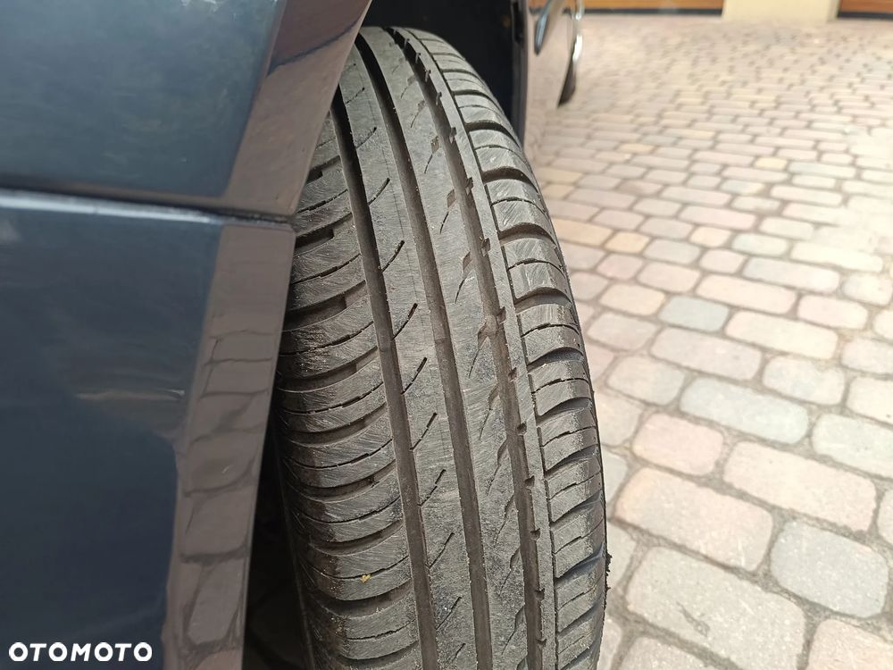 Skoda Fabia 1.2 12V Active - 21