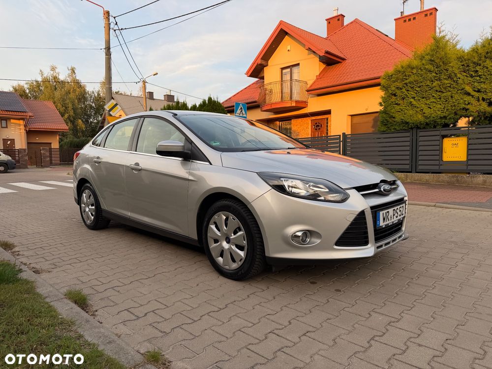 Ford Focus 1.6 Ti-VCT Titanium - 13