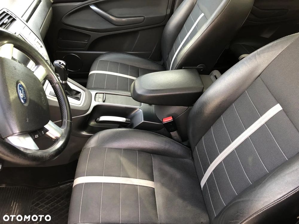 Ford Kuga 2.0 TDCi 4WD Titanium - 7