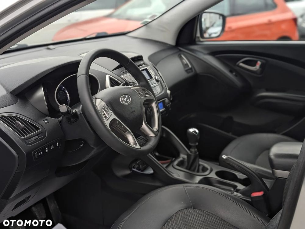 Hyundai ix35 2.0 CRDi 4WD Style - 7