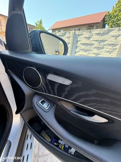 Mercedes-Benz GLC 250 d 4Matic 9G-TRONIC - 26