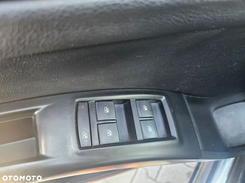 Opel Meriva 1.4 T Edition 150 - 12