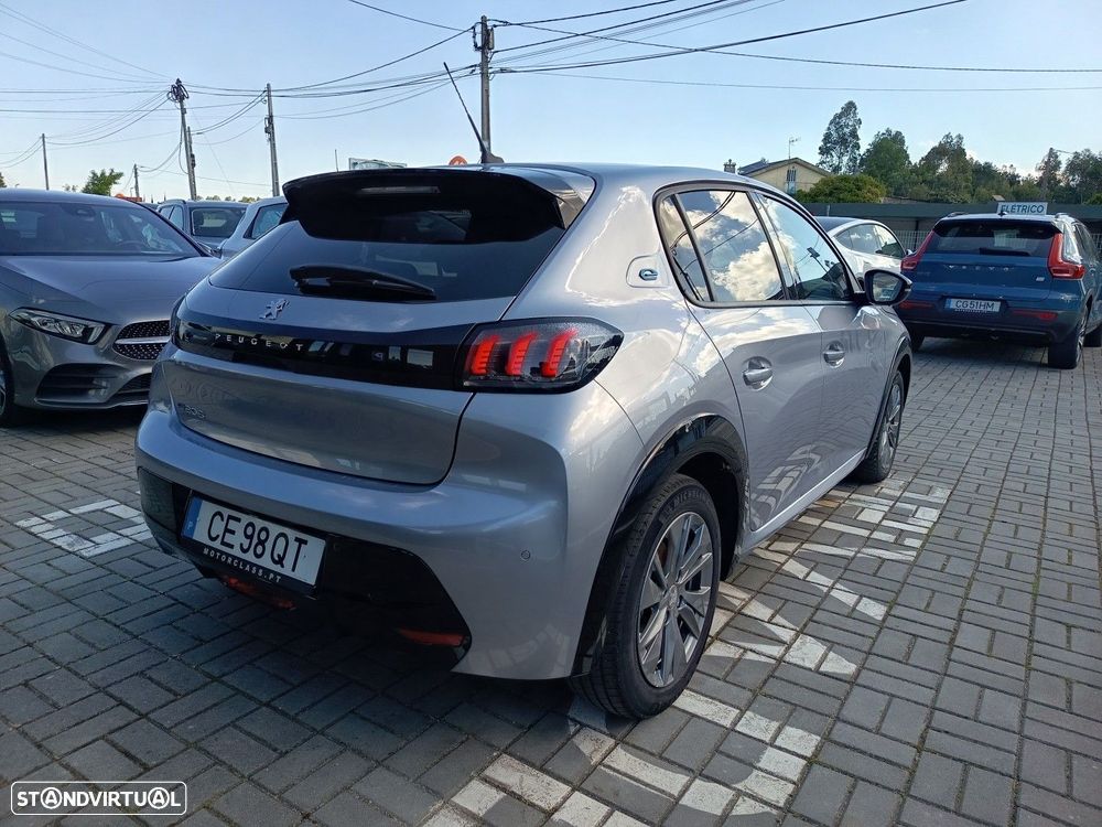 Peugeot e-208 50 kWh Allure - 8