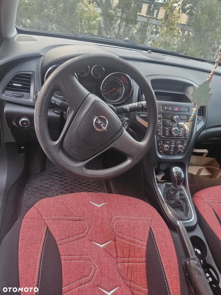 Opel Astra III 1.7 CDTI - 12