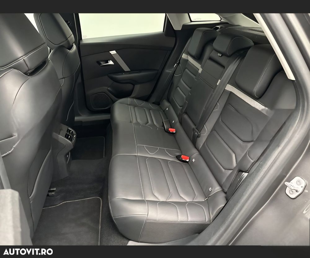 Citroën C4 BlueHDi 130 Stop&Start EAT8 SHINE - 12