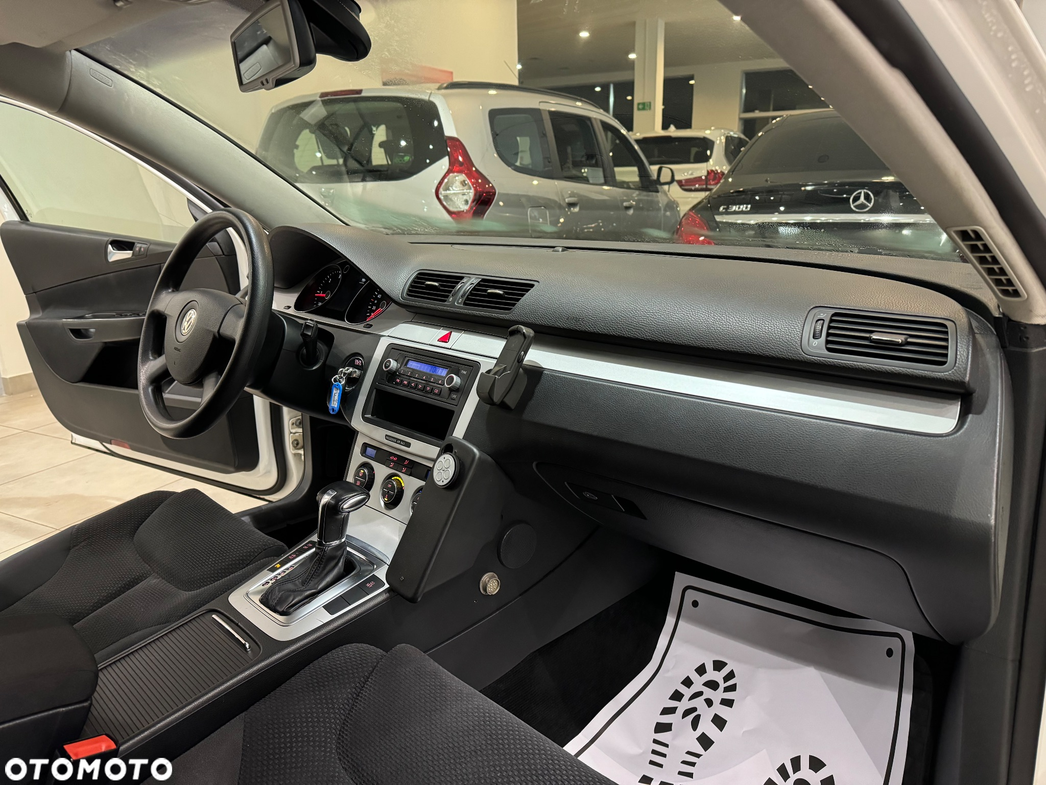 Volkswagen Passat 2.0 TDI Comfortline DSG - 36