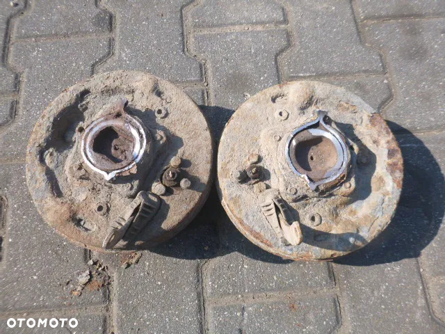 PIASTA PIASTY TYŁ NA PRZYCZEPKĘ KOMPLET FIAT 4X98 - 5