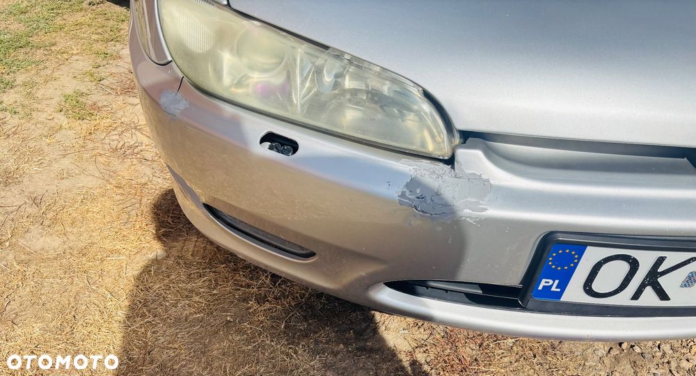 Peugeot 406 2.2 - 6