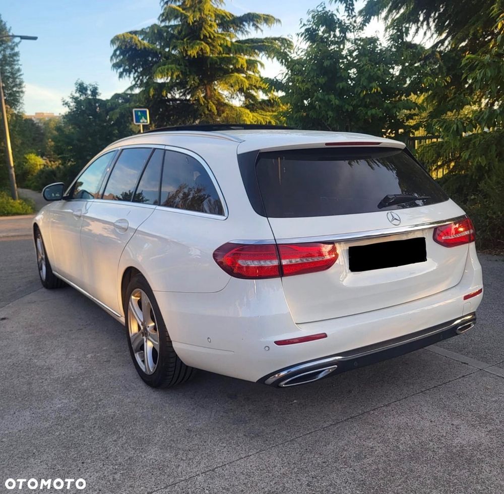 Mercedes-Benz Klasa E 220 d 9G-TRONIC Avantgarde - 4