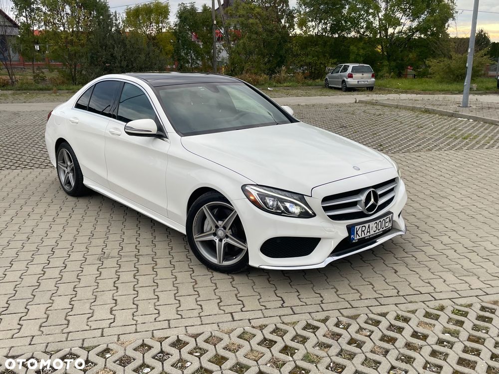 Mercedes-Benz Klasa C 300 7G-TRONIC AMG Line - 4