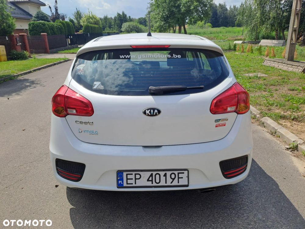 Kia Ceed - 6